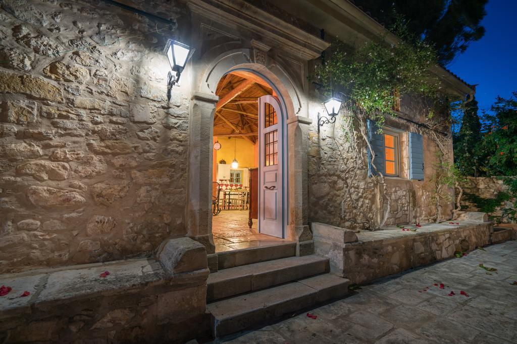 Bratis Holiday Home Καλλιθέα Εξωτερικό φωτογραφία