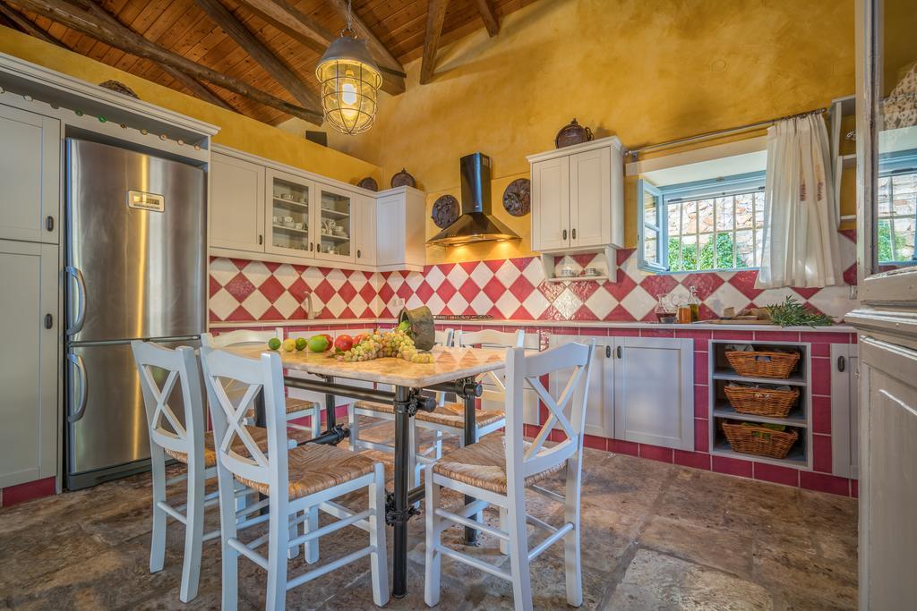 Bratis Holiday Home Καλλιθέα Εξωτερικό φωτογραφία