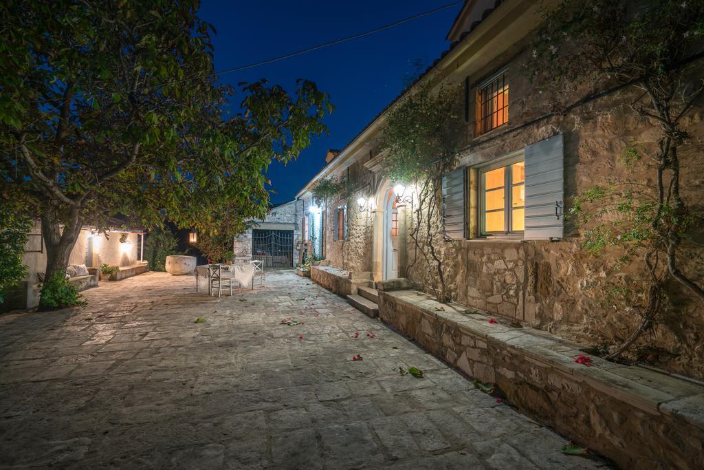 Bratis Holiday Home Καλλιθέα Εξωτερικό φωτογραφία