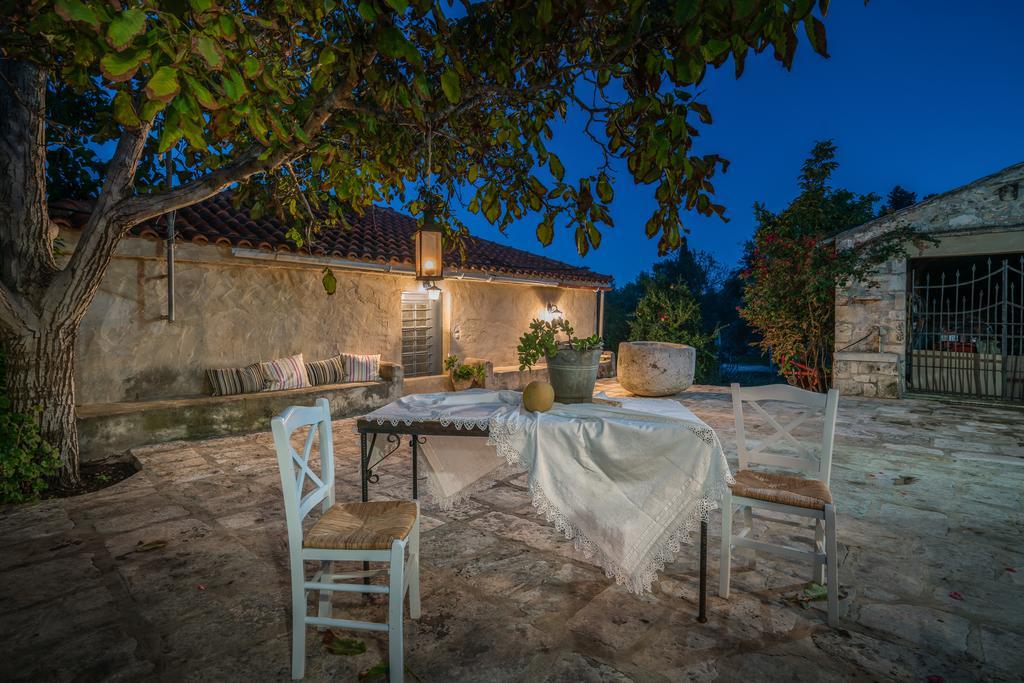 Bratis Holiday Home Καλλιθέα Εξωτερικό φωτογραφία